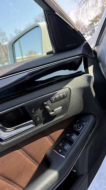 Mercedes-Benz: Mercedes-Benz E-Class: 2011 г., 3.5 л, Автомат, Бензин, Седан — 7