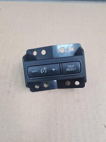 mikroprekidac gepeka golf 5: TASTER ZA NISSAN QASHQAI OD 2014. DO 2021. GOD — 1