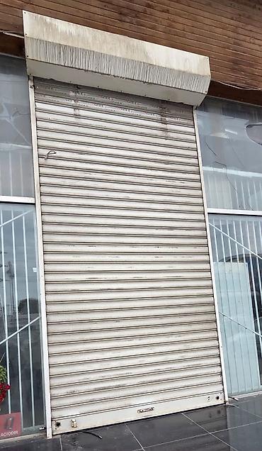 jalyuz qapi: Metal jalüz qapı (roll-up sistem) - Növ: Şaquli yığılan metal jalüz — 1