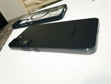 Samsung: Samsung Galaxy S22, Б/у, 8 ГБ, цвет - Черный, 1 SIM, eSIM — 7