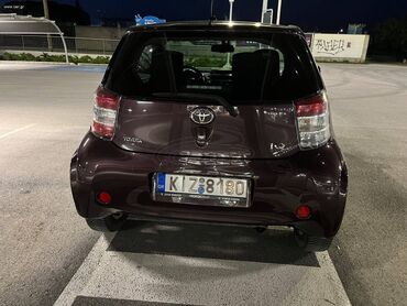 Toyota: Toyota iQ: 1 l. | 2010 έ. Χάτσμπακ — 23