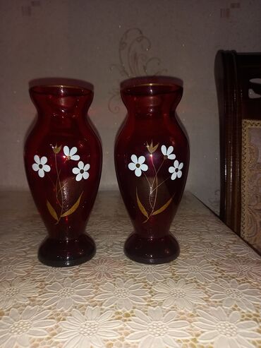 Vazalar: Vaza dəsti — 1