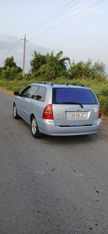 toyota corolla 2006: Toyota Corolla: 1.4 l | 2006 il Universal