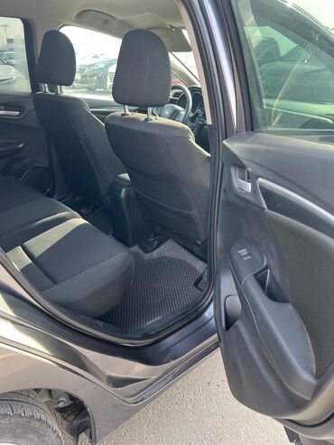 Honda: Honda Fit: 2024 г., 1.5 л, Вариатор, Бензин, Универсал — 8