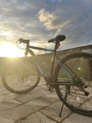 İdman velosipedləri: İşlənmiş Trek velosipedi Trinx, 28", sürətlərin sayı: 32, Pulsuz çatdırılma — 6