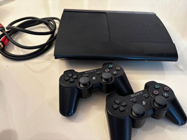 marshall major 3: Ps 3 ideal vəziyyətdədir, pultları orginaldı
40dan cox oyun yüklənib