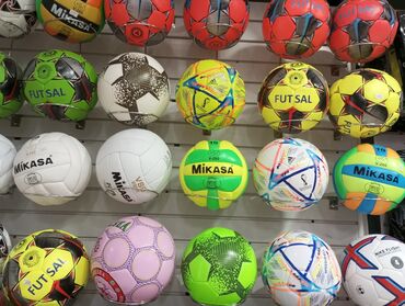 мячи футбольные: Мячи футбольные волейбольные