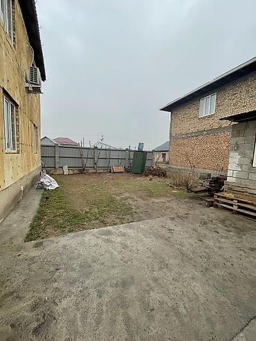 Продажа коттеджей и домов: 🏡 Продаётся 4-комнатный двухэтажный дом в районе Ак-Ордо 3! 📍 — 19