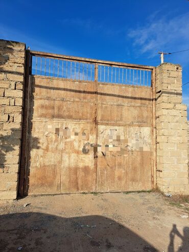 qapi ucun aksesuarlar: İşlənmiş Həyət darvazası, Yana açılan, Mexaniki, Şəbəkə ilə, Kredit yoxdur, Ünvandan götürmə