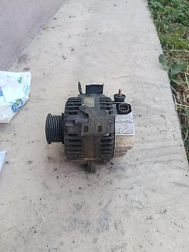 Генератор Toyota 2002 г., Б/у, Оригинал, Япония