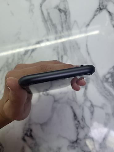 iphone 11 pro 256gb: IPhone 11, 64 GB, Qara, Face ID, Simsiz şarj — 4