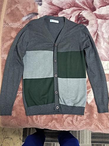 Костюмы: Всё за 3000 Состав: - Костюм-двойка темно-синего/черного цвета — 9