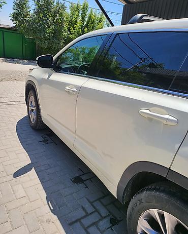 eado ev: Toyota Highlander: 2016 г., 3.5 л, Автомат, Бензин, Кроссовер — 4