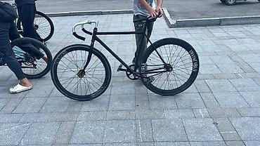 Велосипеды: Фикс-байк (fixed gear) с трековой геометрией - Рама: стальная — 1