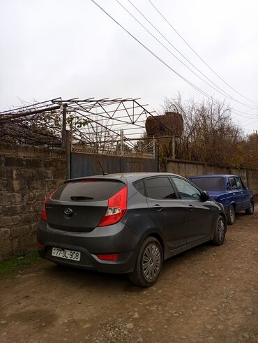 Hyundai: Hyundai Accent: 1.6 l | 2013 il Hetçbek — 5