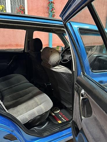 кербен авто: Volkswagen Vento: 1993 г., 2 л, Механика, Бензин, Седан — 7