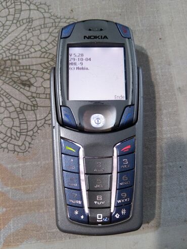 Nokia: Nokia 6820 – jedinstveni preklopno‑klizni telefon sa kompletnom QWERTY — 4
