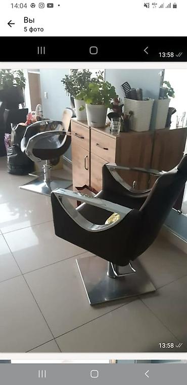 Другое оборудование для салонов красоты: Продается салонная мебель. Недорого. Мойка 1шт 19000с Кресла 3шт — 1