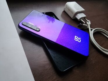 хуавей у5: Huawei nova 5T, Б/у, 128 ГБ, цвет - Фиолетовый, 2 SIM
