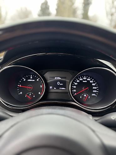 Kia: Kia Carnival: 2019 г., 2.2 л, Автомат, Дизель, Минивэн — 15