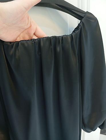 Qadın geyimləri: Qara atlas effektli paltar - Model: off-shoulder (rezinli geniş — 1