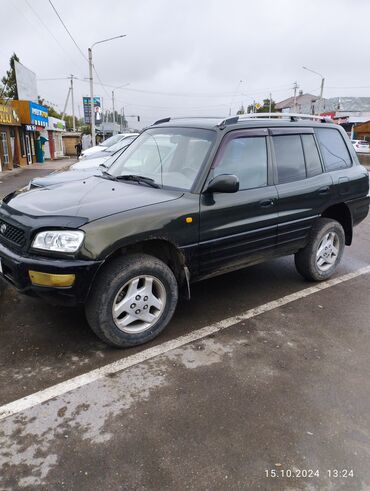 опа машина: Toyota RAV4: 1998 г., 2 л, Автомат, Бензин, Внедорожник