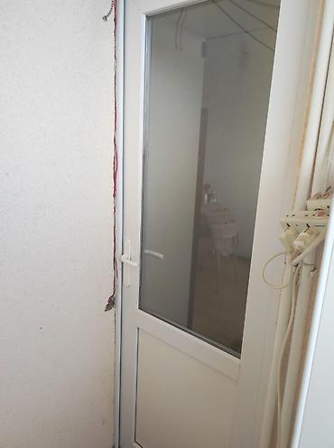 ikinci əl qapi: İşlənmiş Giriş qapısı Ünvandan götürmə — 2