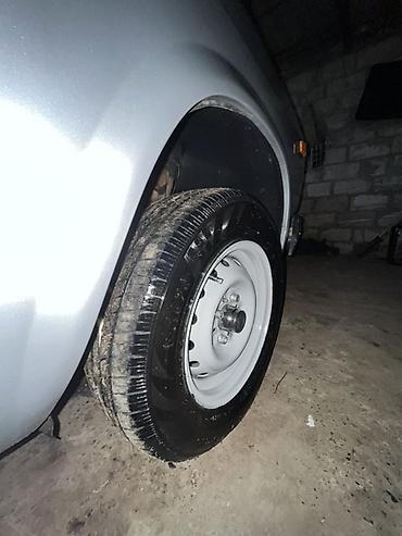 фольксваген тигуан л с: Lada (Rusiya istehsalı) sedan - Kuzov: 4 qapılı sedan, gümüşü rəng - — 5