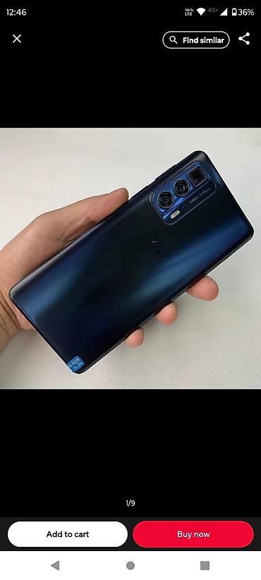 Motorola pametni telefon sa trostrukom zadnjom kamerom - Zadnja