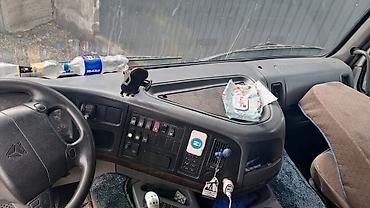 Грузовики: Грузовик, Howo, Стандарт, Б/у — 4