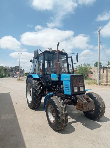 azərbaycanda traktor satisi 1025: Traktor Belarus (MTZ) 89.2, 2015 il, 89 at gücü, motor 8.9 l, İşlənmiş