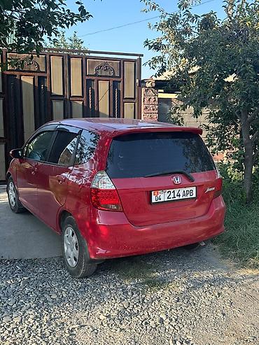 jak авто: Honda Jazz: 2006 г., 1.5 л, Автомат, Бензин, Хэтчбэк — 3