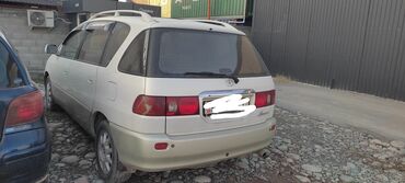 Toyota: Toyota Ipsum: 2000 г., 2 л, Автомат, Бензин, Минивэн