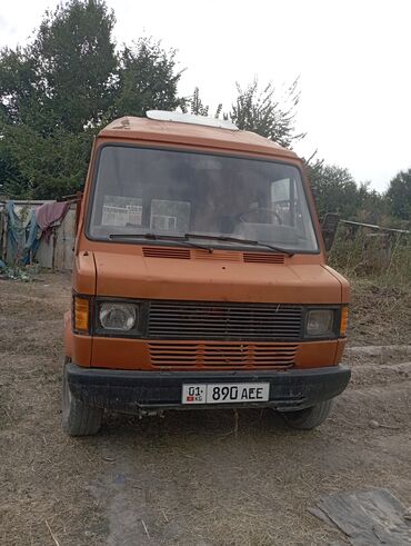 mercedes 410: Mercedes-Benz 280: 1986 г., 2 л, Механика, Бензин, Бус