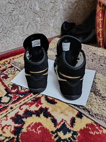 Мужская обувь: Мужские кроссовки, 37, Asics, Новый, цвет - Черный, Самовывоз — 4