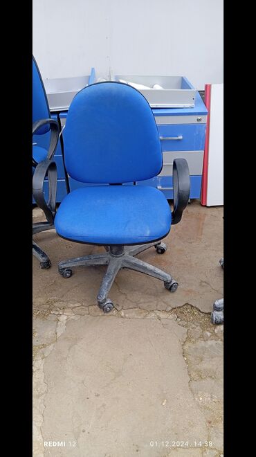 Ofis dəst mebeli: Salam bunlarin hamisi banqa aiddir banqdan alinib tank kimidir -da lalafo.az — 8 Ofis dəst mebeli: Salam bunlarin hamisi banqa aiddir banqdan alinib tank kimidir — 8