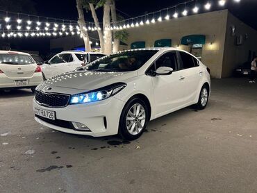 kia maşınları: Kia K3: 1.6 л | 2016 г. Седан