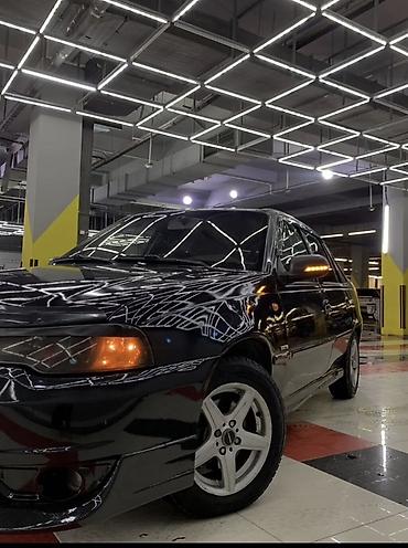 Другие автомобили: Седан черного цвета с доработанным экстерьером. Основные особенности — 8