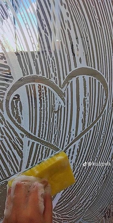 мойка окон: Услуги мойки окон и стеклянных поверхностей - Профессиональная — 1