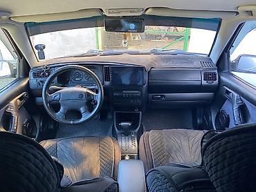 Volkswagen: Volkswagen Vento: 1996 г., 2 л, Автомат, Бензин, Седан — 7