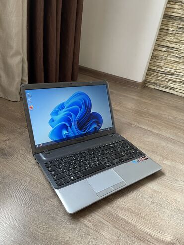 Ноутбуки и нетбуки: Ноутбук, Samsung, 4 ГБ ОЗУ, AMD A10, 15.6 ", Для несложных задач, память SSD