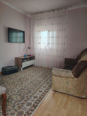 bineqedide evler satilir: Binəqədi qəs. 2 otaqlı, 45 kv. m, Kredit var, Orta təmir