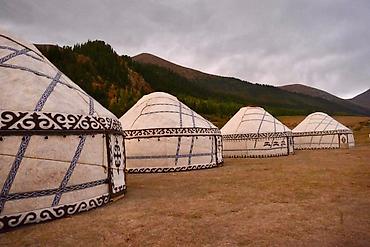 Аренда юрт: Аренда юрты, Каркас Деревянный, 65 баш, Казан, Посуда, Самовар — 9