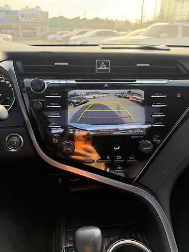 Toyota: Toyota Camry: 2019 г., 2.5 л, Вариатор, Гибрид, Седан — 8