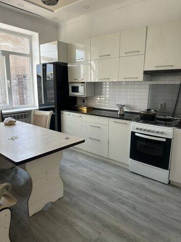 Долгосрочная аренда домов: 200 м², 6 комнат, Утепленный, Теплый пол, Бронированные двери — 2