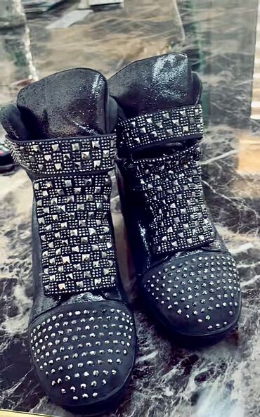 Botinka və botilyonlar: Ölçü: 40, İşlənmiş — 2