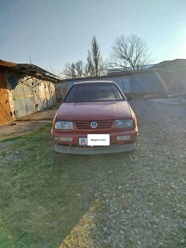 Volkswagen: Volkswagen Vento: 1996 г., 1.8 л, Механика, Бензин, Седан