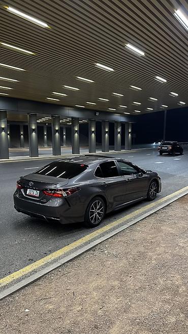 Продажа авто: Toyota Camry: 2021 г., 2.5 л, Автомат, Гибрид, Седан — 6