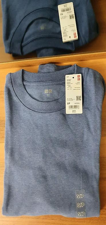 кокон юникло: Унисекс базовые вещи UNIQLO: 1) Лонгслив Soft Brushed Crew Neck T — 2