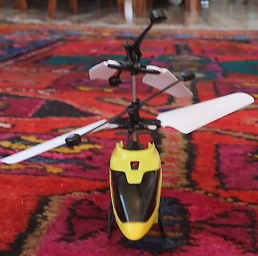 Uzaqdan idarə olunan mini helikopter – sarı-gövdəli, ikiqat koaksial